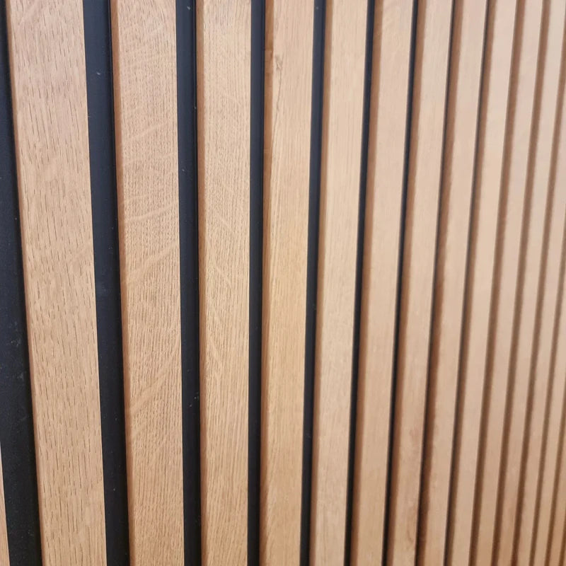 OAK Outdoor Wall Panelling